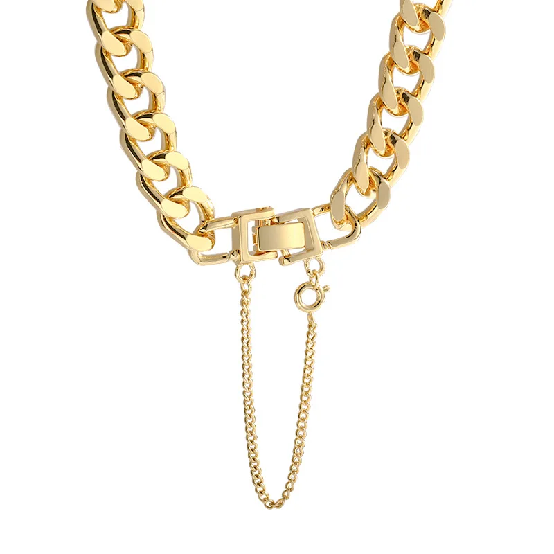 

New 2021 Hip-hop Ladies Necklace Europe and America Cuba Cool Thick Chain Choker Collarbone Chain Retro Street Cold Wind