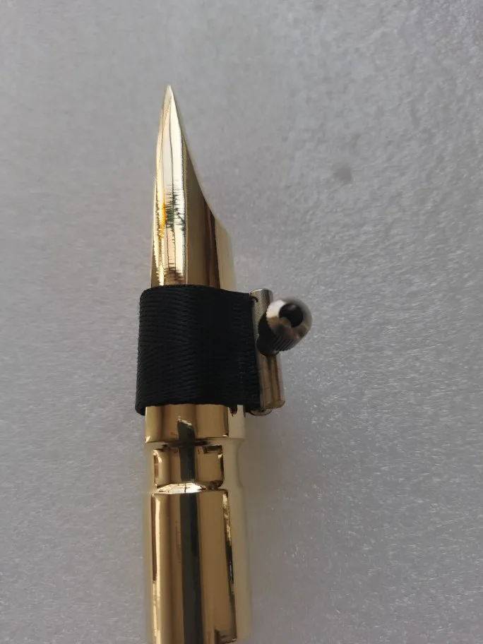 

Baritone Saxophone Flute Head Tone Mixed Thick and Full, Good Control, No. Howling, the Tuyere Is No. 5 to No. 9