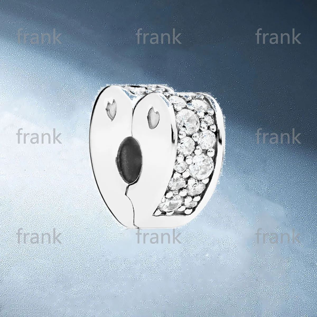 

797020CZ SPARKLING ARCS OF LOVE SPACER CLIP