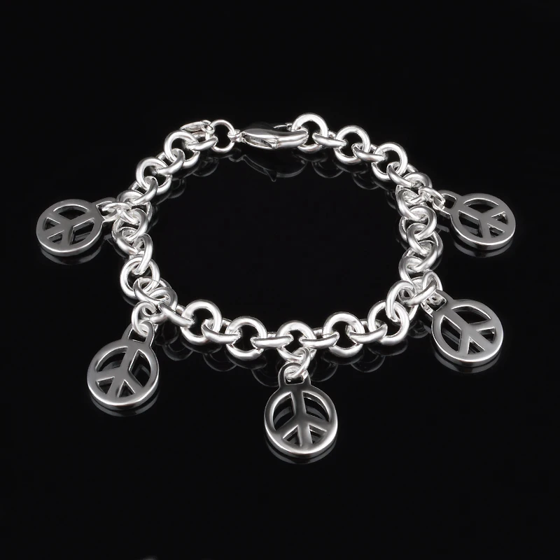 

New Silver Bracelet Simple Fashionable Smart Peace Pendant Women's Resale Jewelry Chain
