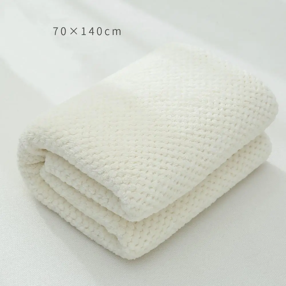 New 70X140CM Bath Towels For Adults High Quality Thicken Soft Shower Swimming Spa Sport Travel Towels Microfiber Large Towel Set - Color: White towel
