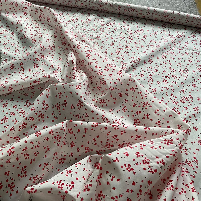 

Модная брендовая ткань из 100% натурального поплина из чистого хлопка, ткань с принтом красных цветов для платья, материал для шитья