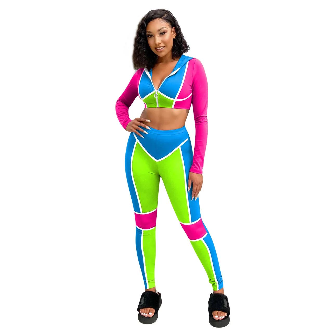 

European and American women's European and American hot models, positioning printing and color stripe sports casual suit