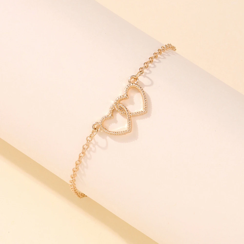 

2021 The New Trend Of The Wind Restoring Ancient Ways Women Heart-shaped Bracelet Charm Bracelet Jewelry Fashion Jewelry Gifts