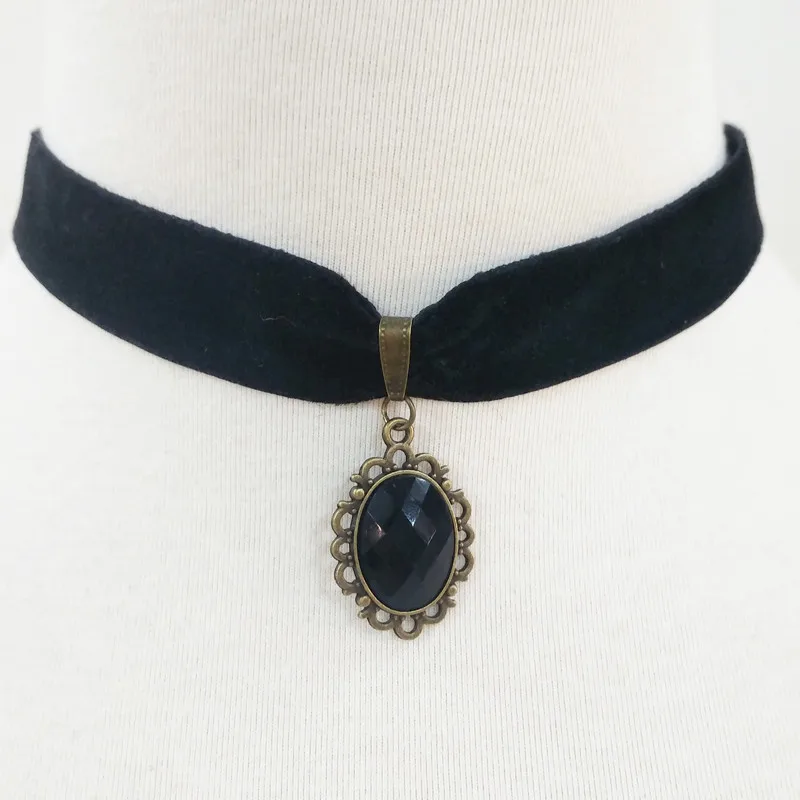 

2019 FASHION Velvet CHOKER Necklace For Women Girl X4404