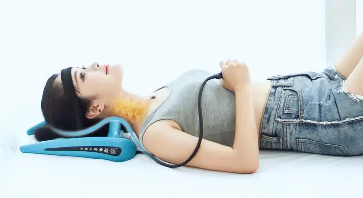 Аппарат для снятия шейного отдела позвоночника надувная коррекция бытовой