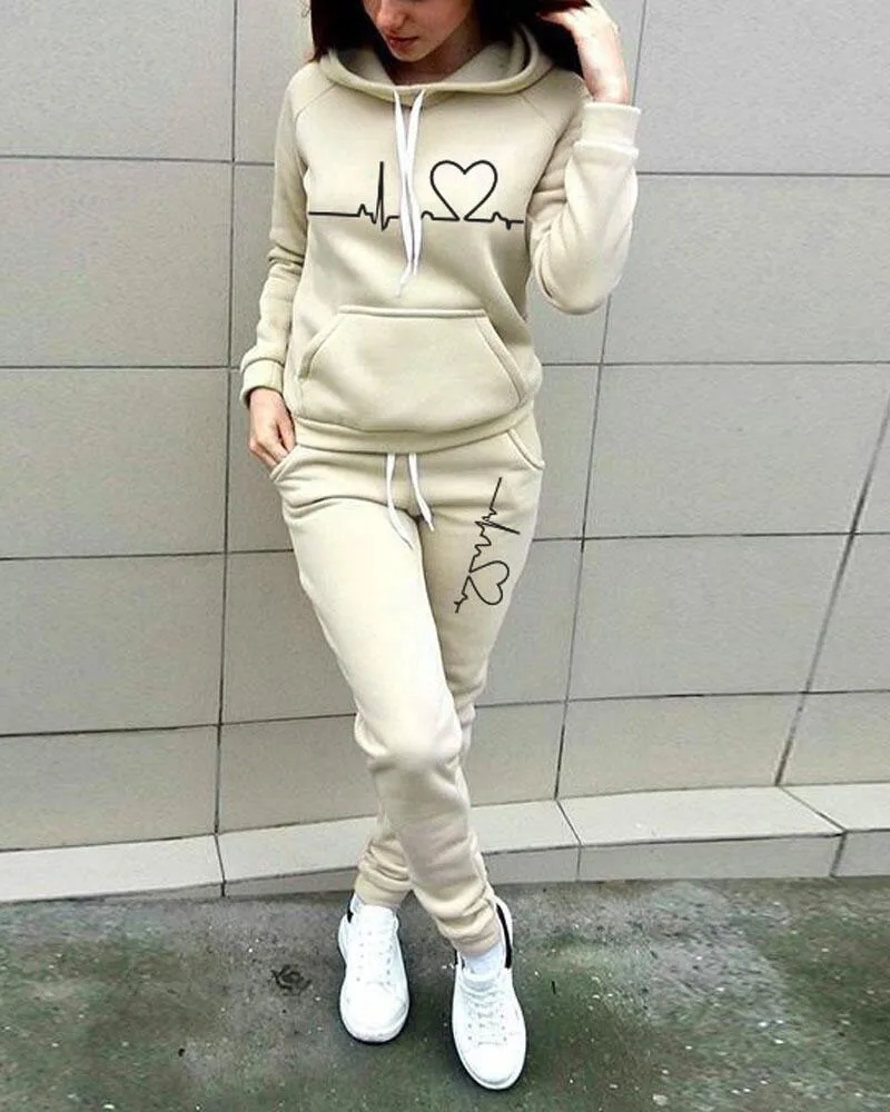 

Women Heart Print Drawstring Hoodie & Sweatpants Set 2022 New Femme Long Sleeve Tracksuits Set Lady Sporty Jogger Clothing traf
