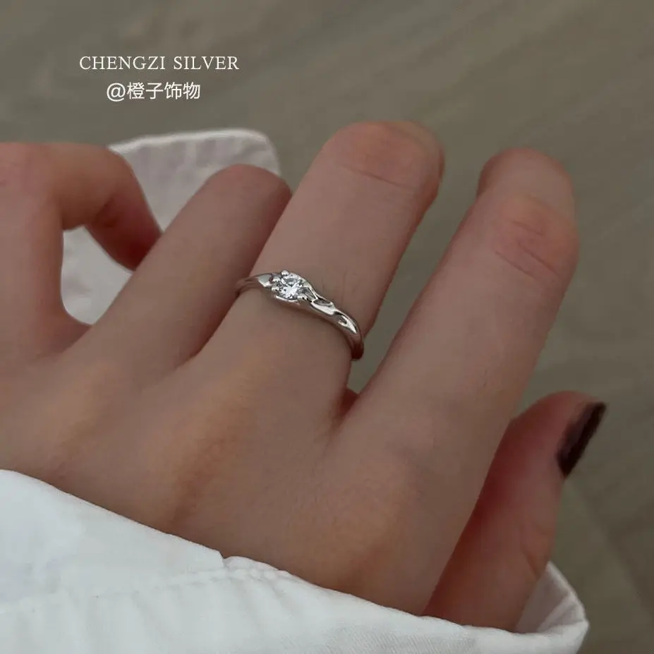 

2021 New Simple and Elegant Transparent Zircon Ring for Woman Exquisite White Zircon Ring Open To Adjust Gift Jewelry Wholesale