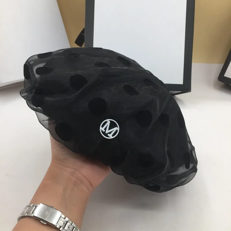 Элегантный тонкий берет с волнистыми бутонами Paragraph весна-лето 2019 | Аксессуары