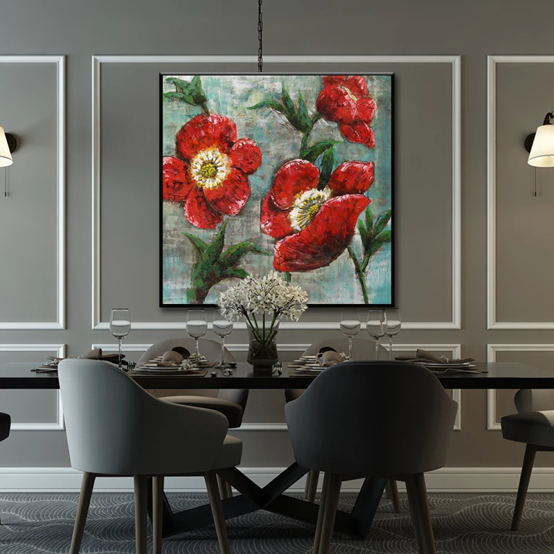 Картина из трех красных цветов и зеленых листьев в стиле ретро винтажная на