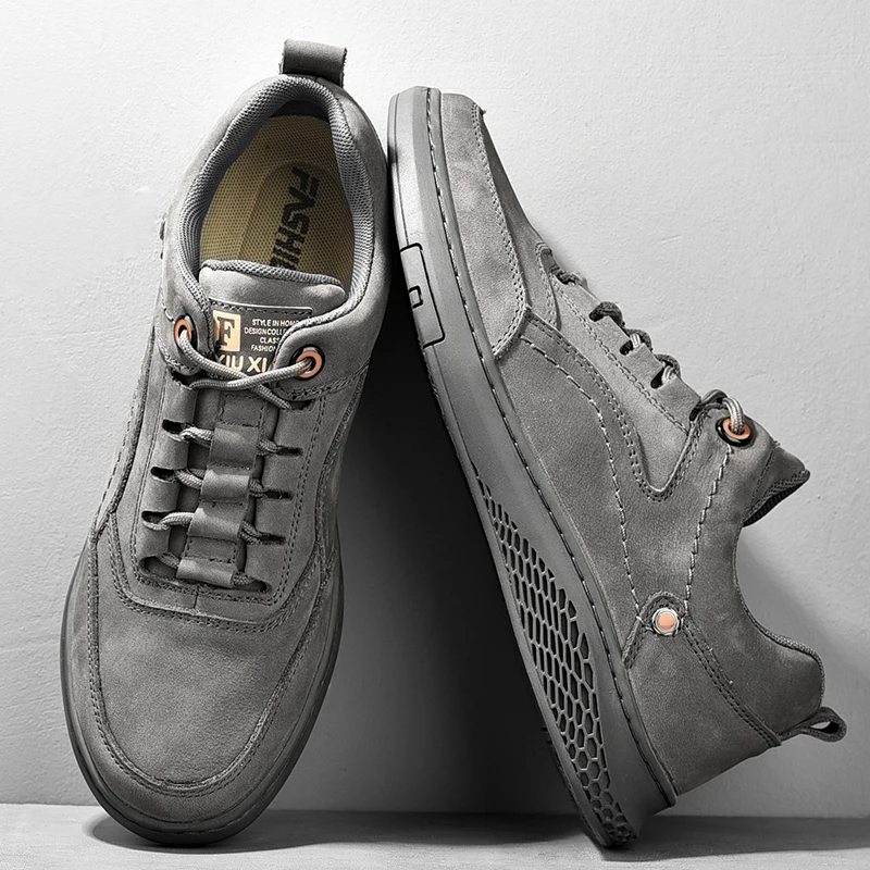

Men's Genuine Leather Shoess Lace Up Trend Comfortable Men Shoes Outdoor British Fashion Men High Top Sneakers Moccasins Men