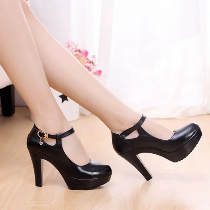 Качественные женские туфли из натуральной кожи на высоком каблуке с 2021 свадебные