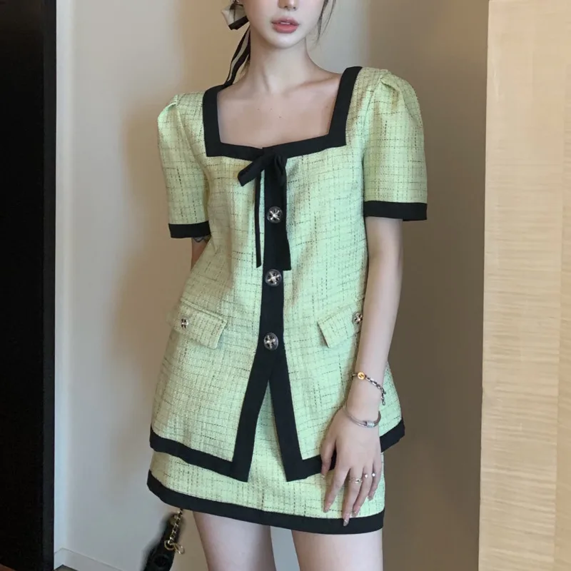 

Женский твидовый костюм в клетку, пиджак с квадратным вырезом и коротким рукавом-фонариком и мини-юбка, комплект из двух предметов в Корейск...