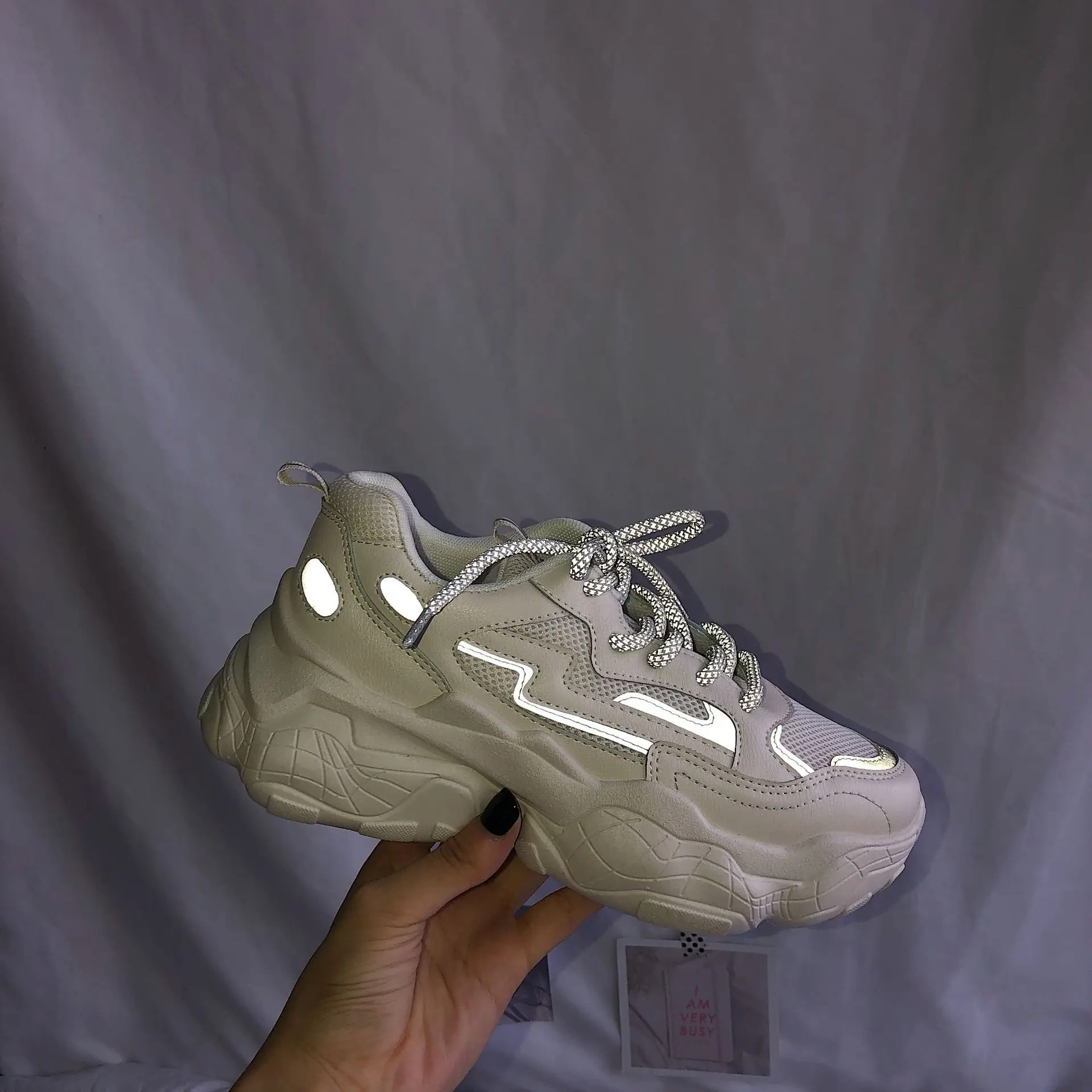 

Reflective Sneakers Women Mesh Breathable Platform Wedge Heels Shoes Lace Up Vulcanize Shoes Female Sports Flats Shoes M7-06