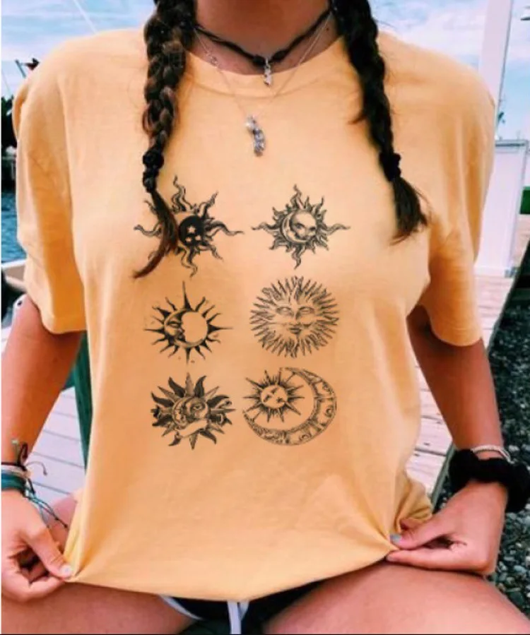

Harajuku Vintage Aesthetic Grunge Oversize Tee Hipsters Gothic Clothing New Women's Fashion Solar Eclipse Sun And Moon T-Shirt