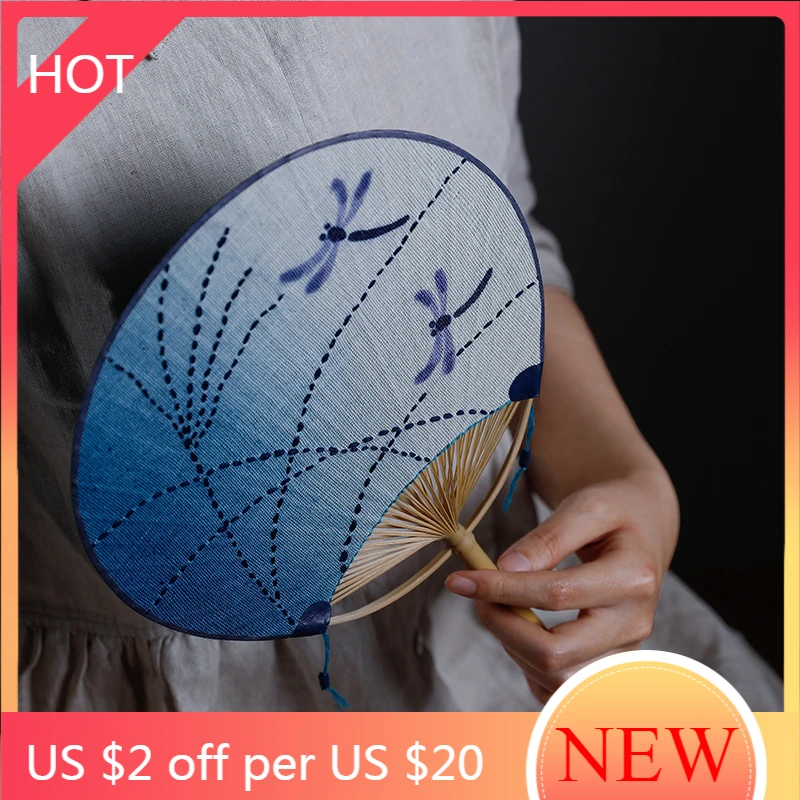 

Fabric Summer Chinese Style Fan Bamboo Handle Vintage Decoration Personal Fan Classical Manual Kipas Angin Home Garden AG50ZS