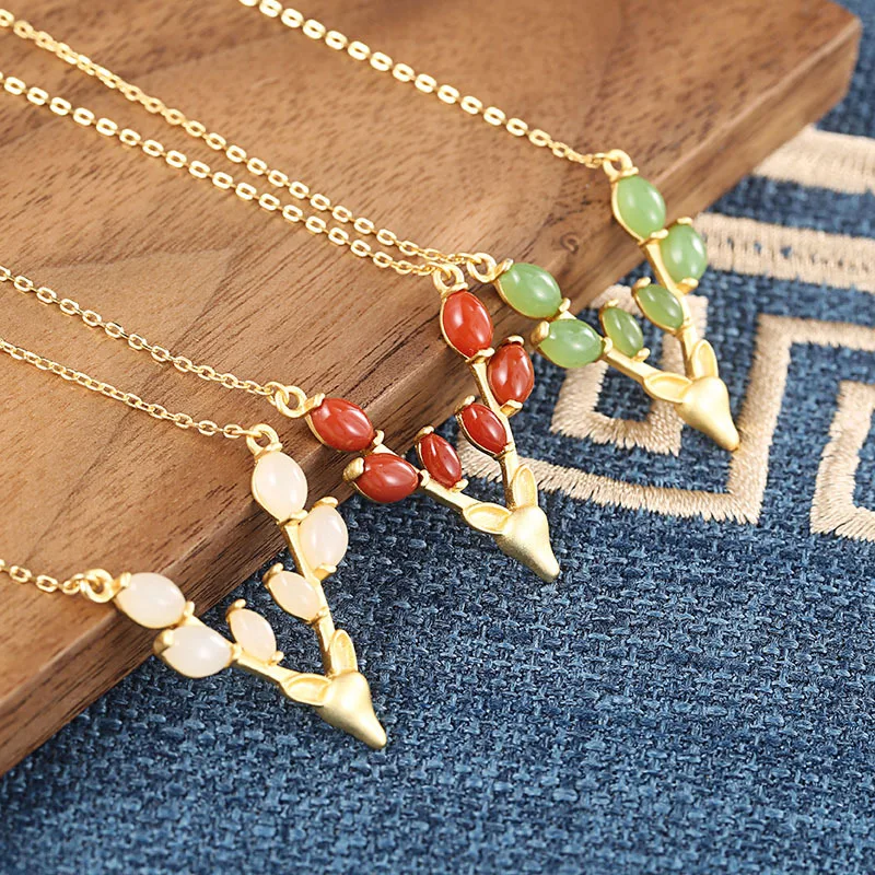 

SA SILVERAGE Hetian Jade Red Agate Sapphire Has Your Elk Pendant All Way S925 Sterling Silver Deer Necklace Female Rice Grain