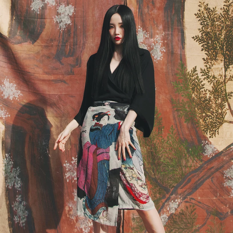 Женское кимоно с принтом горничной Бандажное платье разрезом и длинными