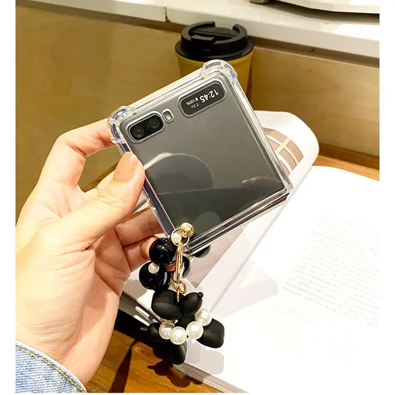 Luxury Fashion Dog Hand Chain Clear Case For Samsung Galaxy Z Flip 5 Z Flip 4 Z Flip 3 Case Funda for Galaxy Z Flip 5G Etui Capa