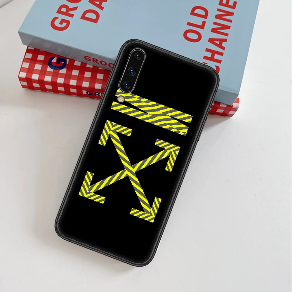 

Off Fashion Brand White OW Phone Case For Samsung Galaxy A 3 5 7 8 10 20 20E 21S 30 30S 40 50 51 70 71 black Hoesjes Pretty