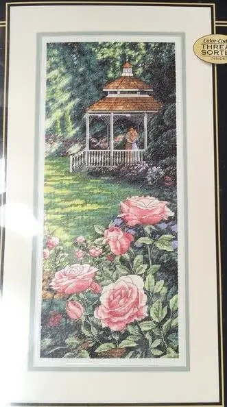

MM Top Quality Beautiful Lovely Counted Cross Stitch Kit Paradise Found Rose Park Garden Kiss Lover dim 35207