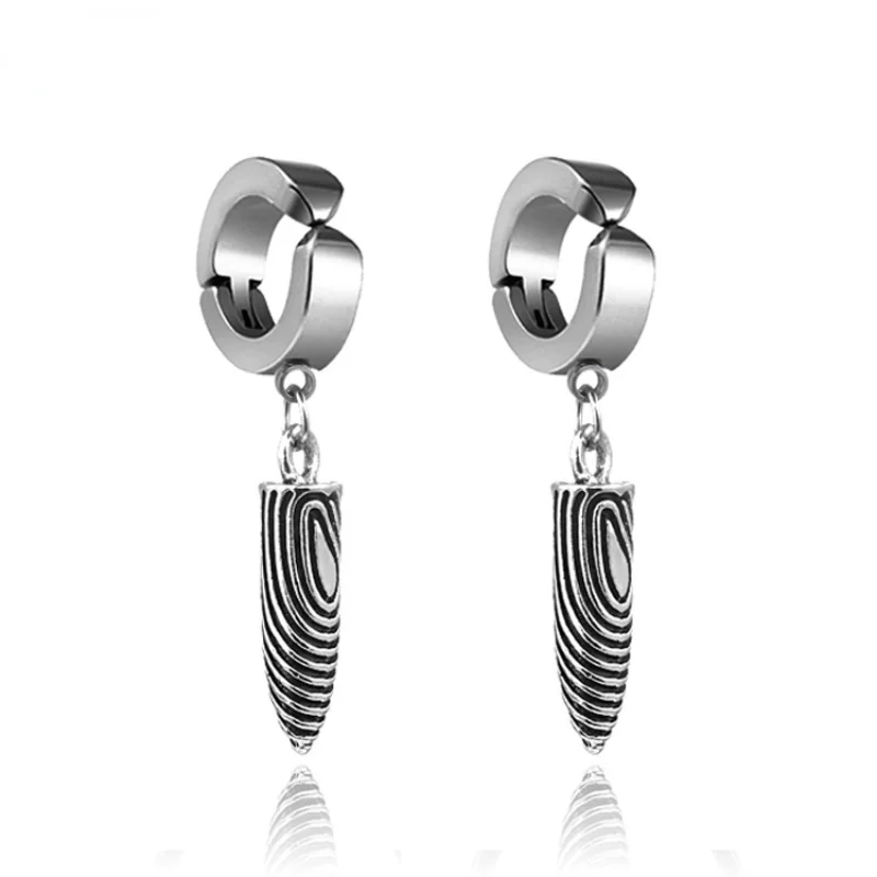 

Fashion Creative Punk Hot Sale Tassel Cross Ear Clip New Wild Gothic Pop Personality No Pierced Male And Female Ear Clip 2021