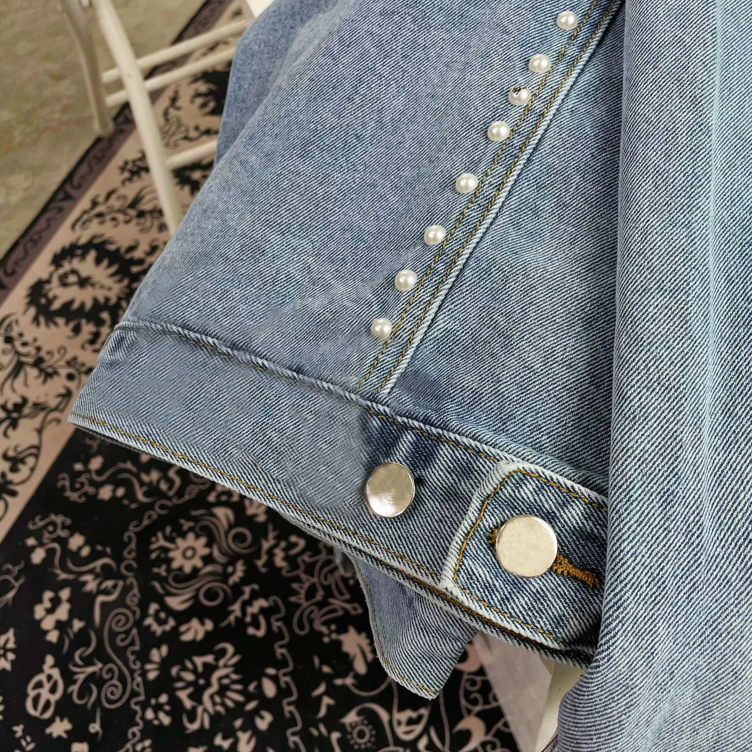 

Denim lapel pearl decoration loose casual men's and women's jackets fashion trend couple jackets