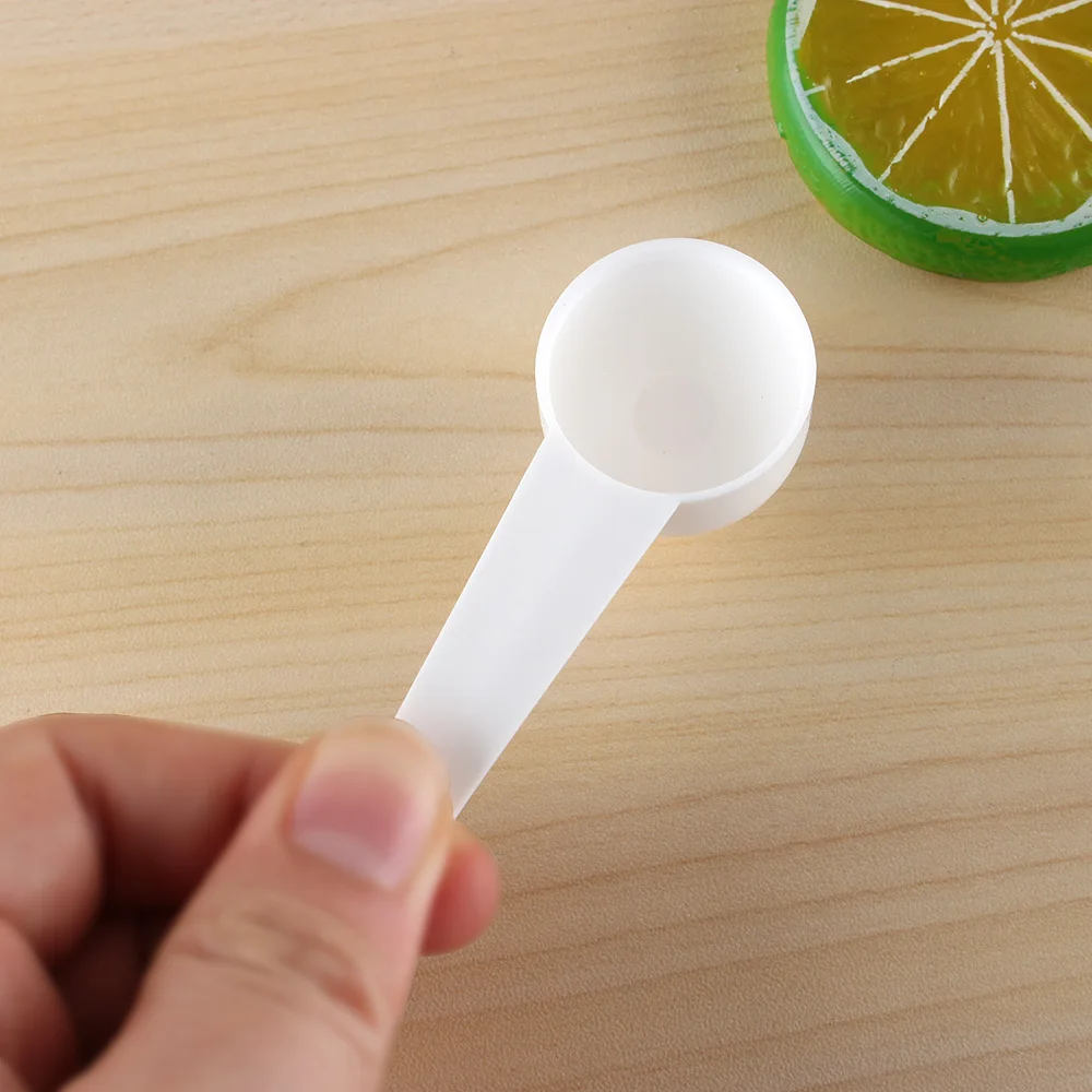 

5pcs/set 10ml 5g Reusable Food Grade Spoon Plastic Measuring Scoop PP Measure Spoon Milk Coffee Teaspoon Milk Powder Kitchen
