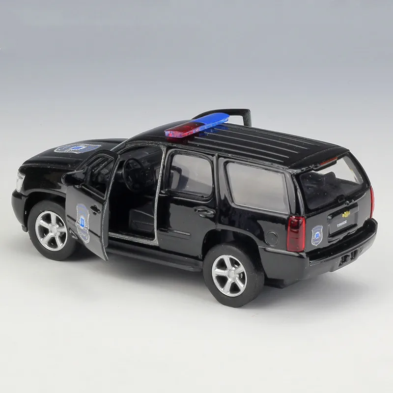 Продажа 1:36 Chevrolet 2008 Tahoe модель автомобиля из сплава искусственного металла