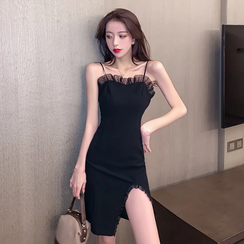 

Женское вечернее платье средней длины, с длинным рукавом