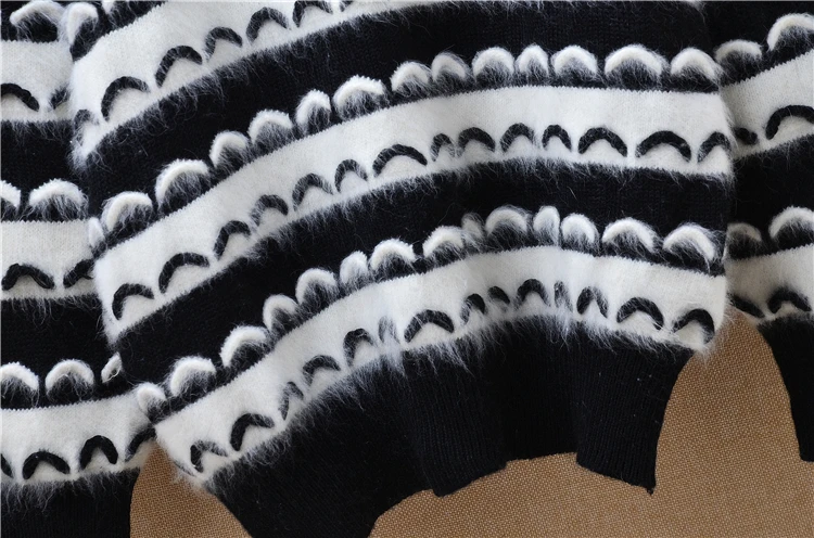 Black and white striped lace pattern sweater ladies bottom pullover velvet products Angora rabbit fur round neck | Женская одежда
