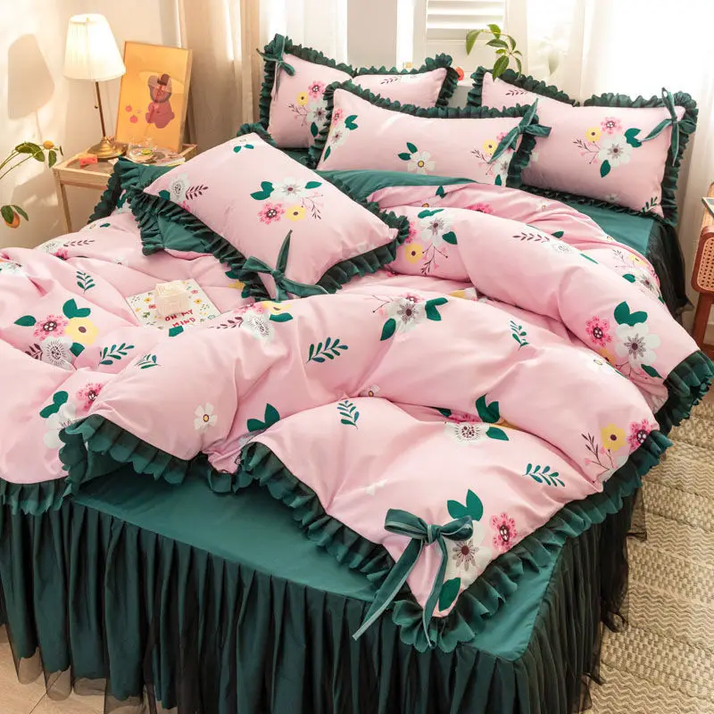 

Thin Korean Princess Style Bedroom Bedding 4pcs Set Non-Slip 1pcs Quilt Cover+1pcs Bed Skirt+2 Pillowcase King/Queen Size J8187