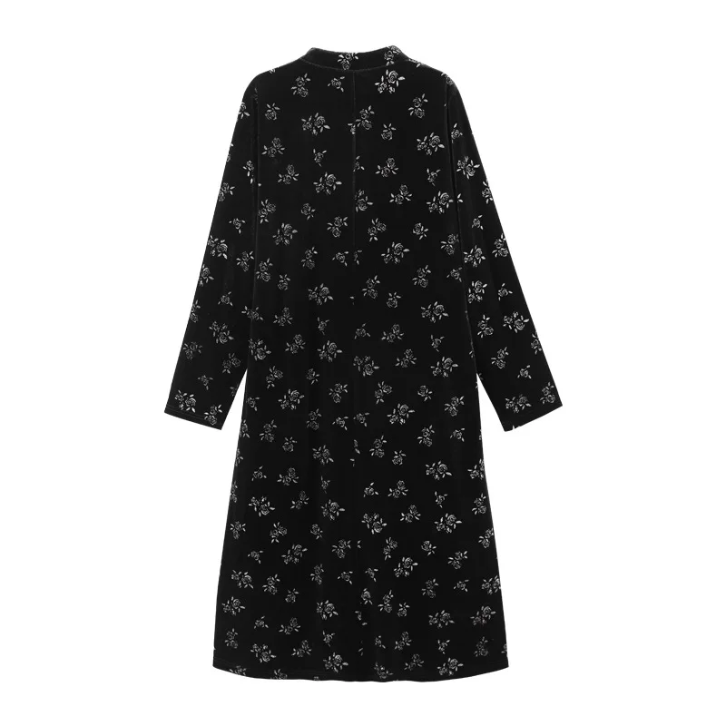 Рисунок 3 - Женское платье-Ципао с длинным рукавом