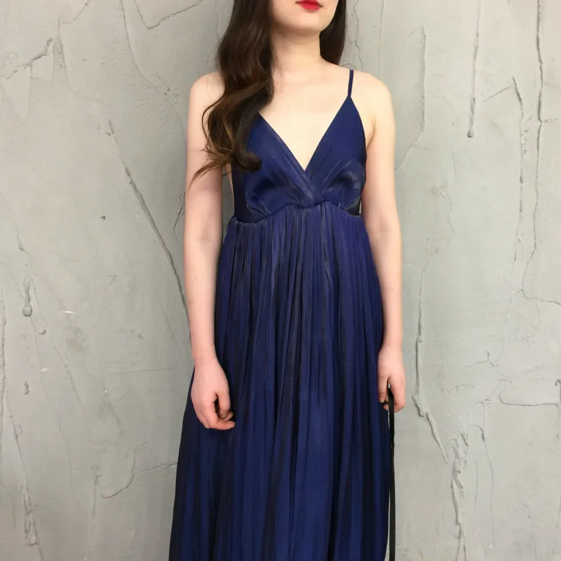 Летнее женское платье макси в стиле бохо винтажное длинное с v образным вырезом