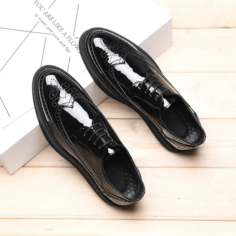 

Oxford Shoes Fashion Brogue Men Leather Formal Dress Shoes Man Comfortable Office Party Footwear