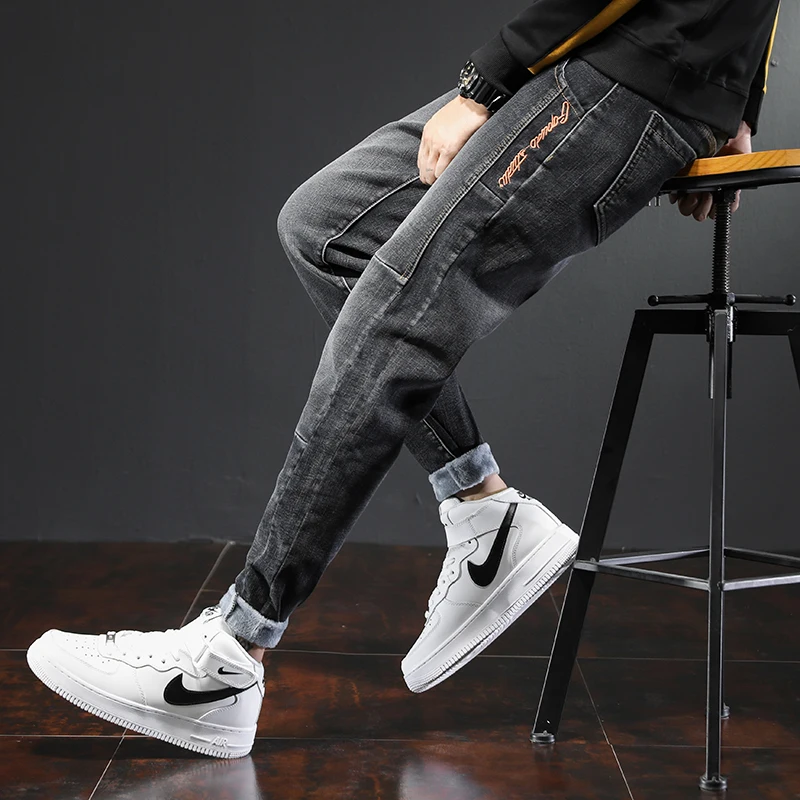 New Men's High Quality Autumn Winter Black Fleece Jeans Casual Thick Warm Denim Pants Slim Fit Streetwear Plus Velvet Trousers
