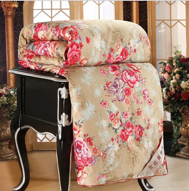 

Luxury Mulberry Silk Blanket Spring Autumn Warm Soft Patchwork Quilt Twin Full Queen King Floral Comforter Quilts