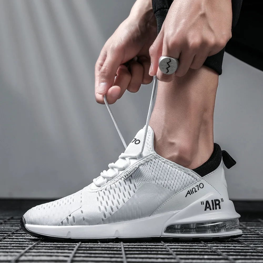 Новинка модная обувь для мужчин беговые кроссовки пары дышащая сетчатая подошва