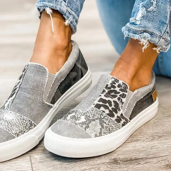 

Women's shoes 2021 new flat foot lazy shoes color matching large size casual shoes canvas shoes woman 35-43