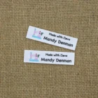 Металлические этикетки на заказ, логотип или надпись, индивидуальный дизайн, наклейка, этикетка с именем из органической хлопчатобумажной ткани, швейная машина (YT185), 96 шт.