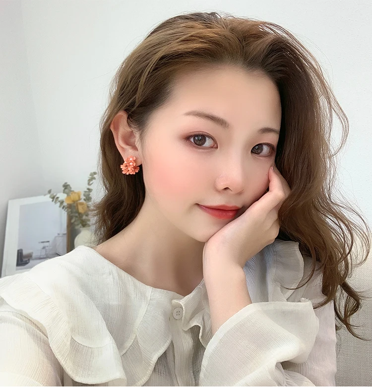 Женские серьги с цветком новинка 2020 корейский темперамент красные милые яркие