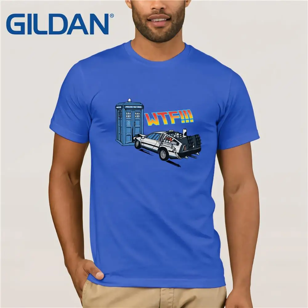 Забавная Мужская футболка с надписью The Tardis v's DeLorean Доктор Кто Назад в будущее