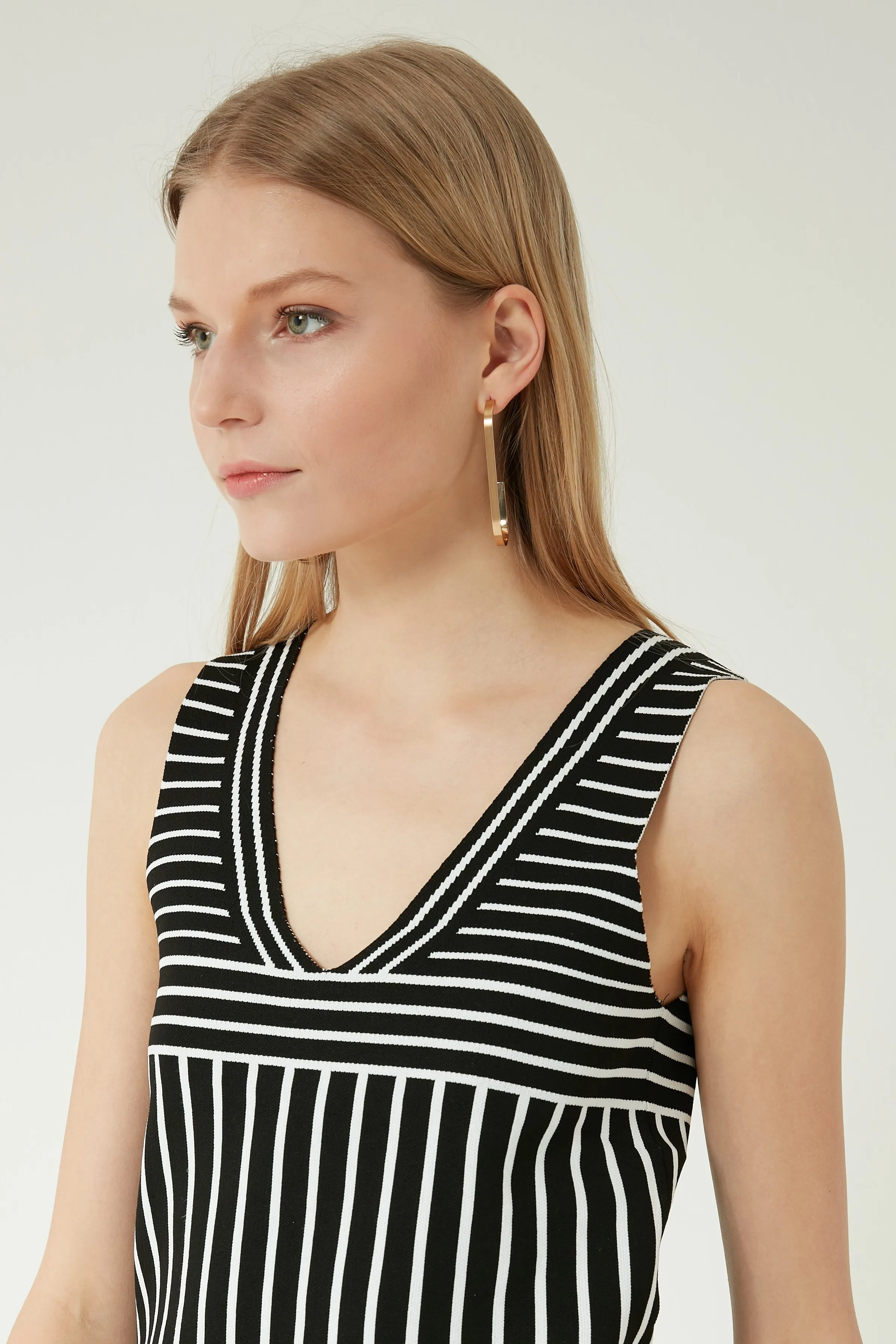 JOINUS STRIPE V-NECK SLEEVELESS KNITWEAR WOMEN BLUZ |