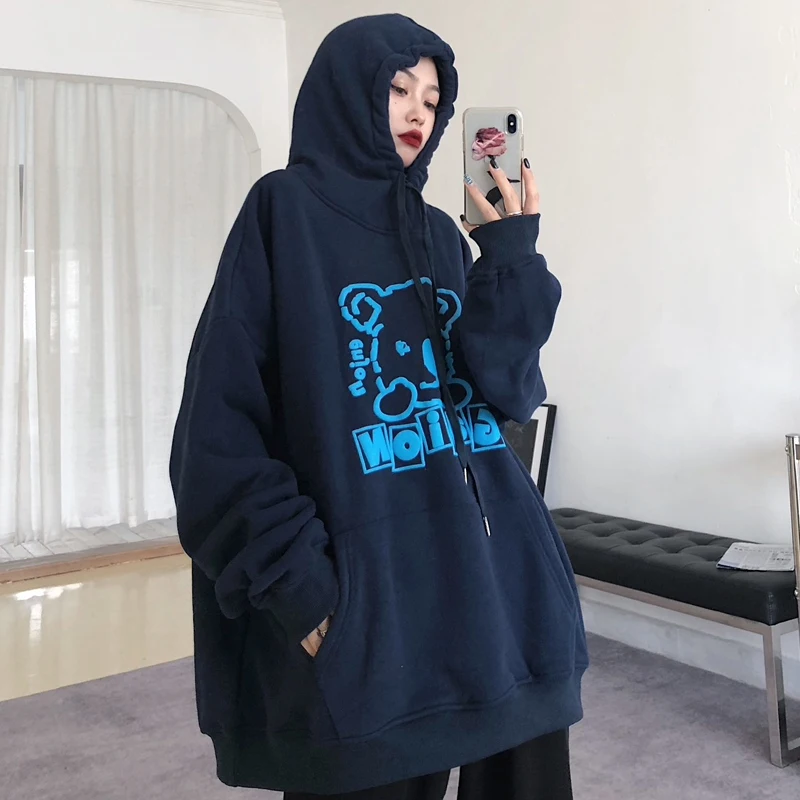 

Hong Kong style retro bear sweater female winter ins loose Korean bf lazy wind plus velvet thick Hong Kong flavor top