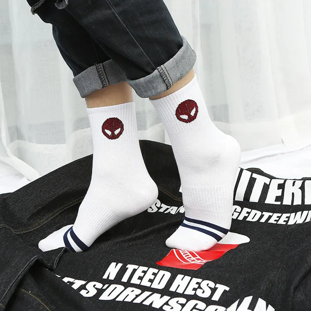 Новые носки с героями комиксов Marvel повседневные мужские Носки рисунком