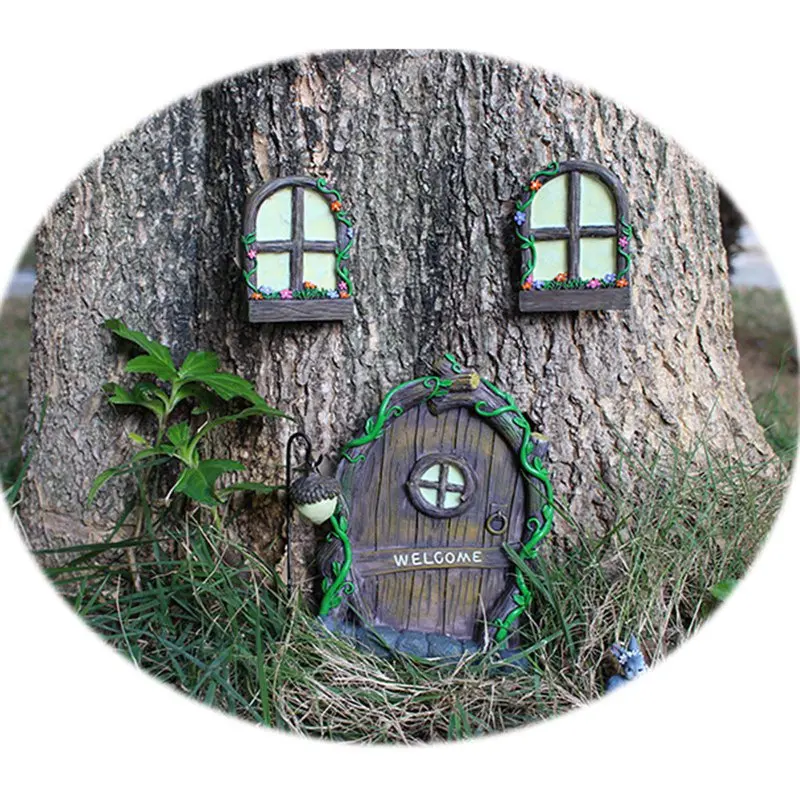 

Миниатюрный» и «Fairy Elf дома дверей окон и Люстра Творческий светящееся дерево двор садовая Художественная Скульптура Декор светится в темно...