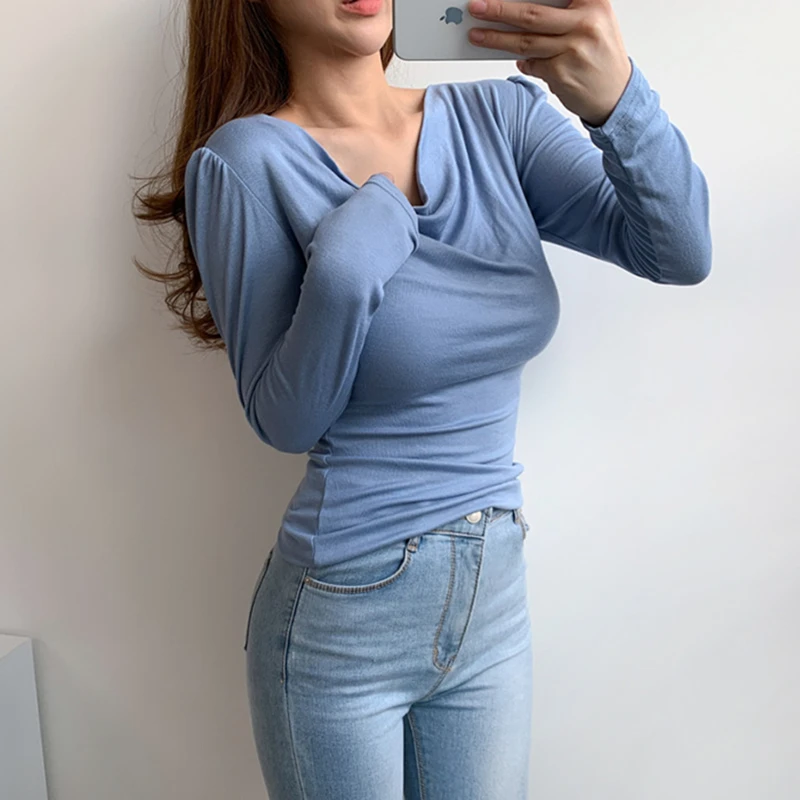 Южная Корея купила грубые плотные футболки с длинными рукавами и светодиодной