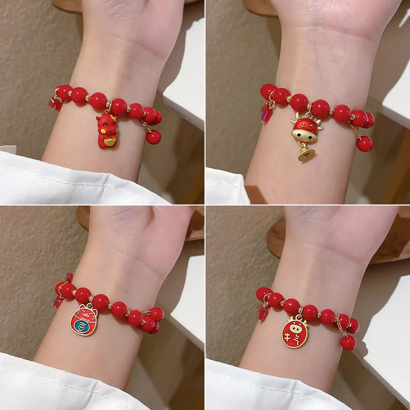 

New Chinese Style Red Crystal Bracelet for Girls Cute Cow Fashion Personality Simple and Versatile Natal Year Bracelet Transfer