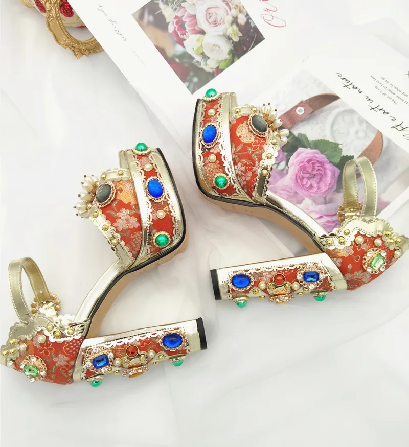 

Ethnic style retro embroidered cloth women summer sandals ladies high heels party wedding runway shoes female sandals women pump