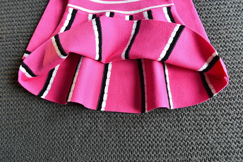 

2020 fashion Spring and autumn kids winter sweaters baby girl clothes college style pleated princess dress